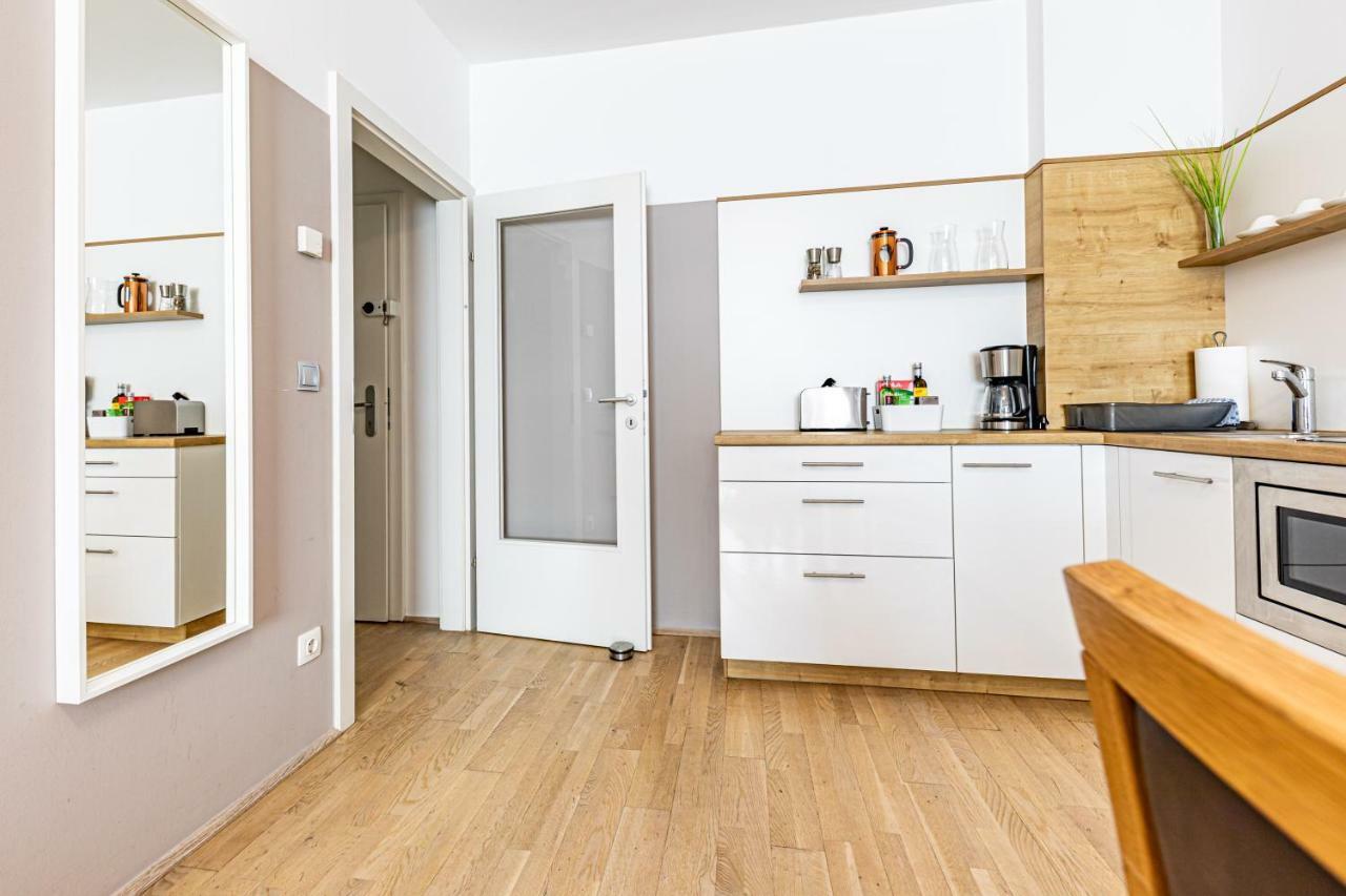 Christian Apartments Oper - Contactless Check In Wien Eksteriør bilde